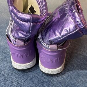 Purple Moon Boot Snow Boots kids sz 2